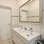 Pretty Space 100metri Da Stazione Apartment *